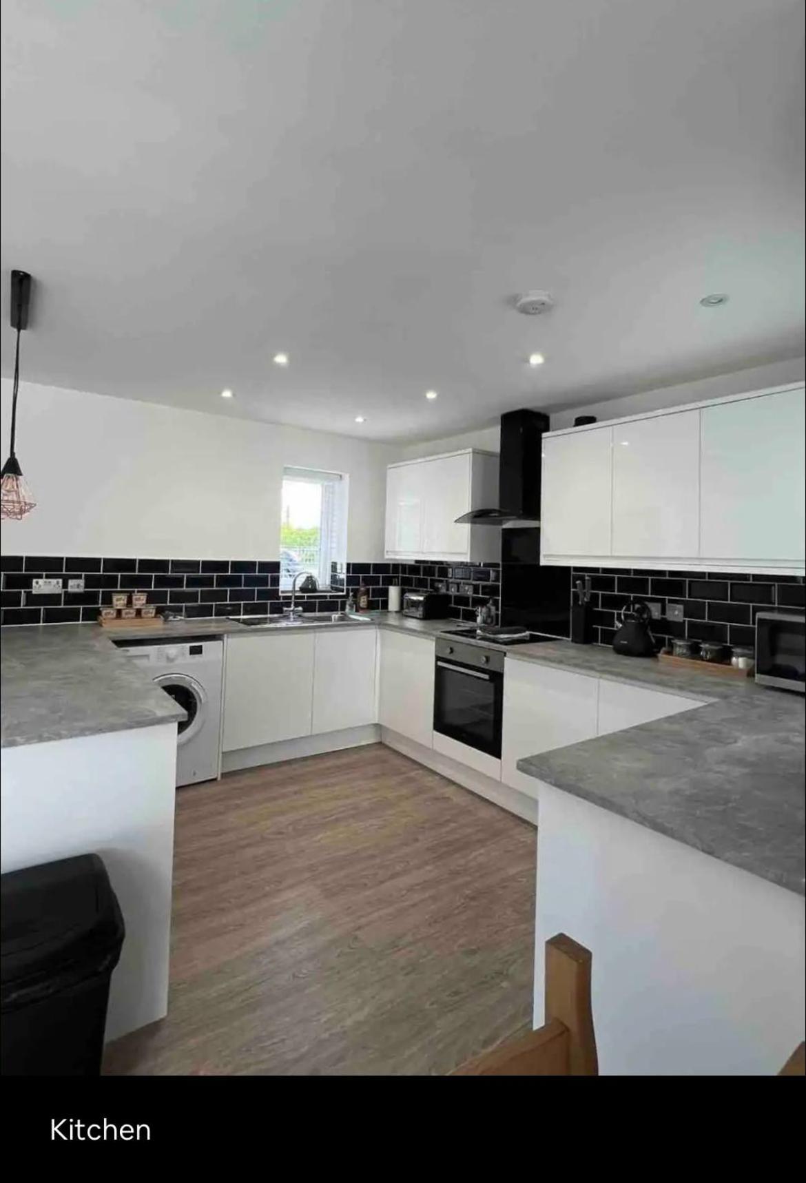 Green 3 Bed Bungalow With En-Suite And Parking Felton  외부 사진